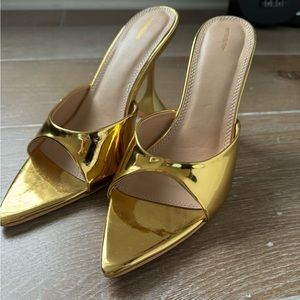 Pretty Little Thing gold heels